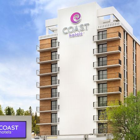 Coast Prince George Hotel By Apa Bagian luar foto