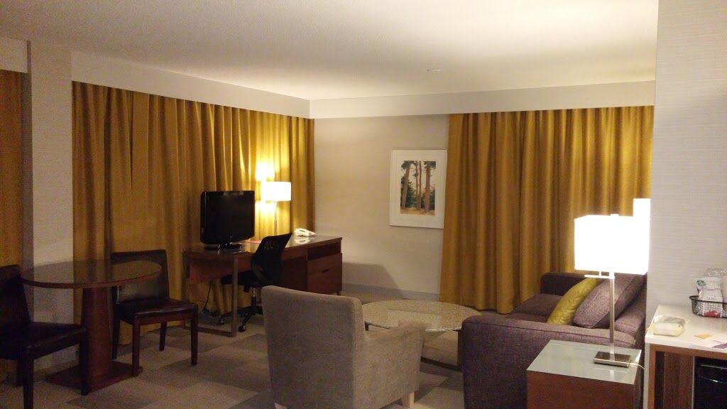 Coast Prince George Hotel By Apa Bagian luar foto