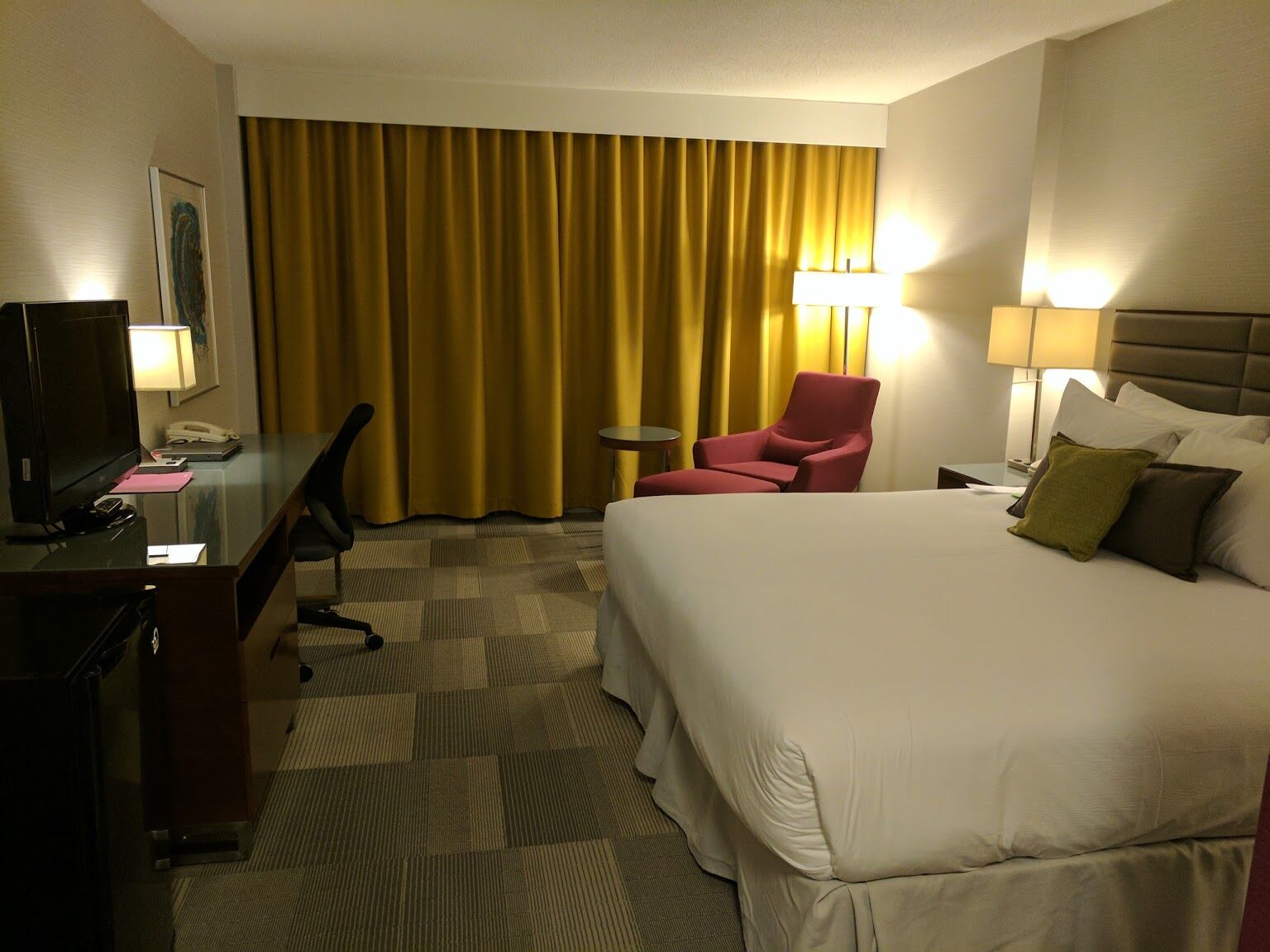 Coast Prince George Hotel By Apa Bagian luar foto