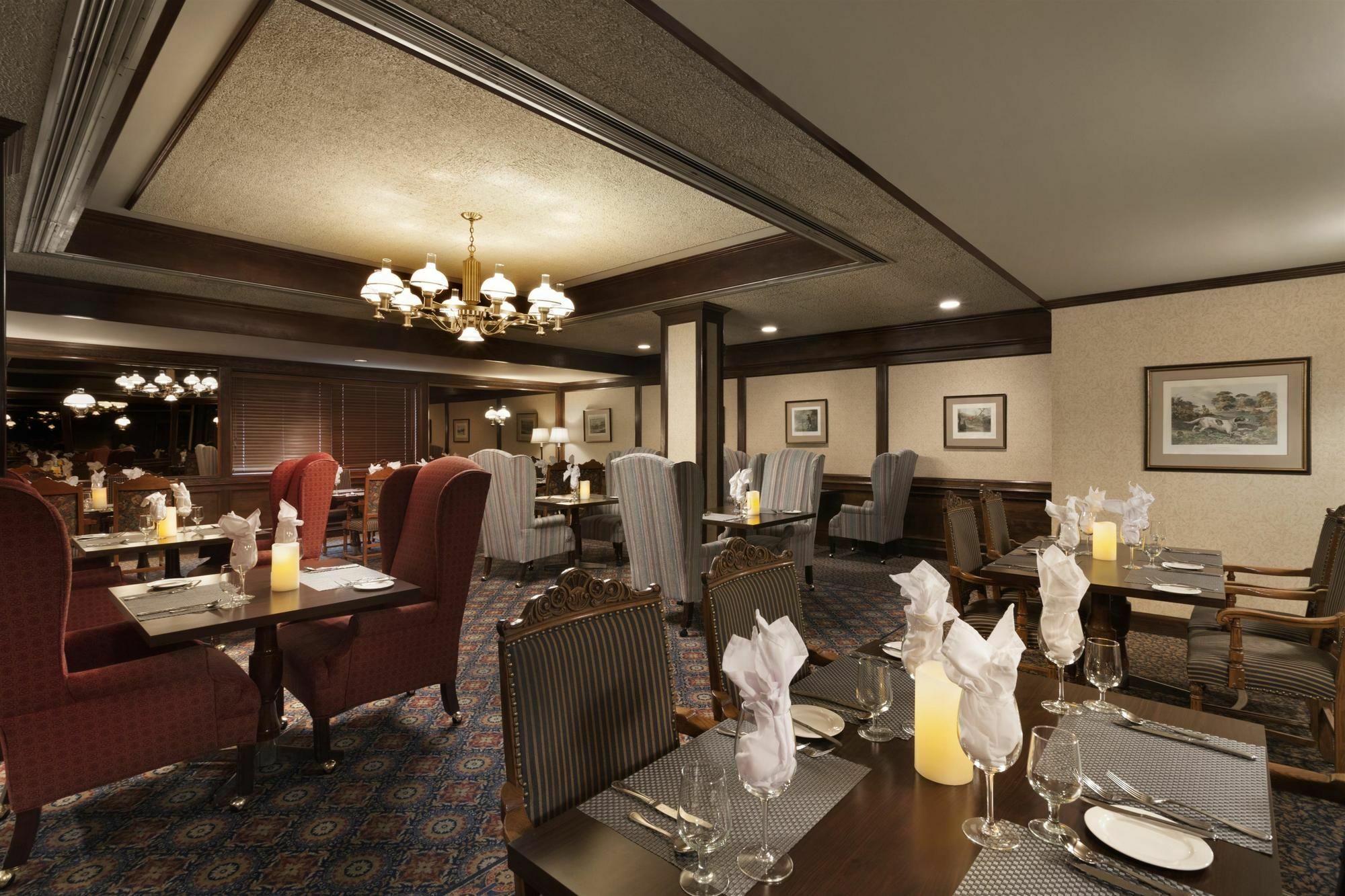 Coast Prince George Hotel By Apa Bagian luar foto